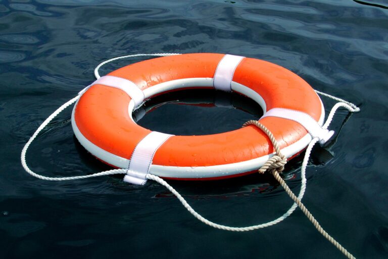 Ring Buoy Cinere #1 Harga Supplier • 0823 3229 6177 (Hildan)