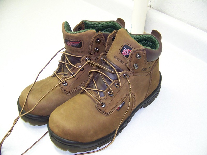 sepatu safety red wing Karawaci